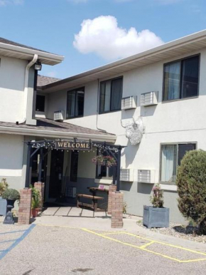 Hotels in Clay County